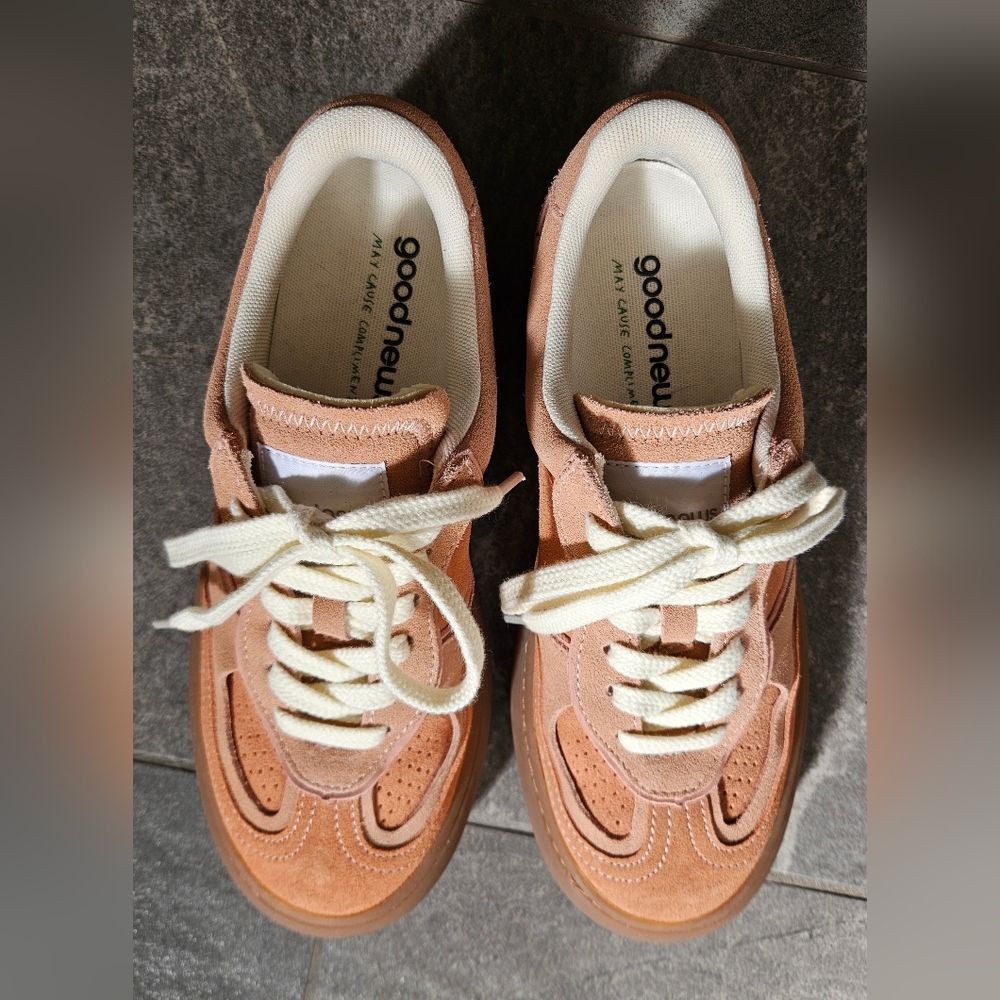 Good News Ash Pink Suede Sneakers